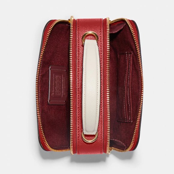 🎃 Disney X Coach Box Crossbody With Cruella Motif - Picture 4 of 12